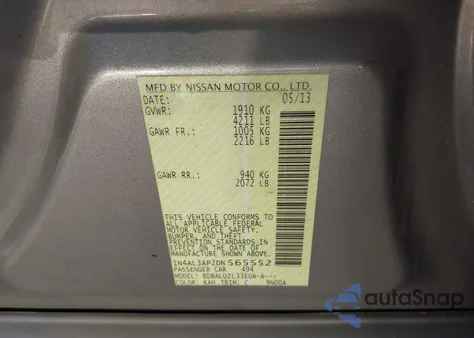 2013 Nissan Altima 2.5 Sv z USA, uszkodzony, nr VIN 1N4AL3AP2DN565552